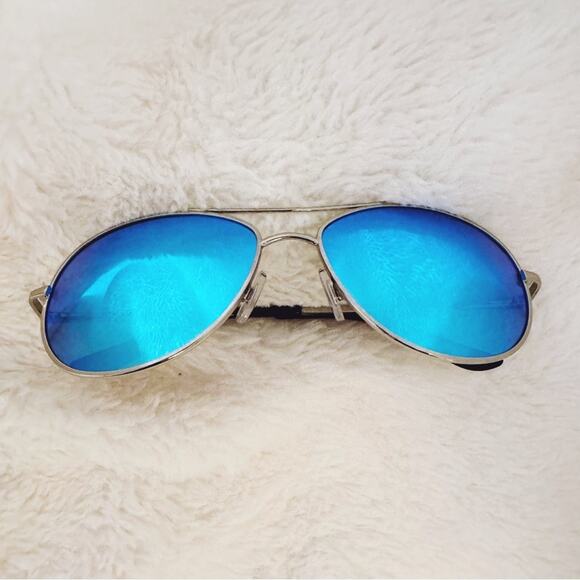 Jace Blue Polarized Classic Aviator Sunglasses - Picture 1 of 8